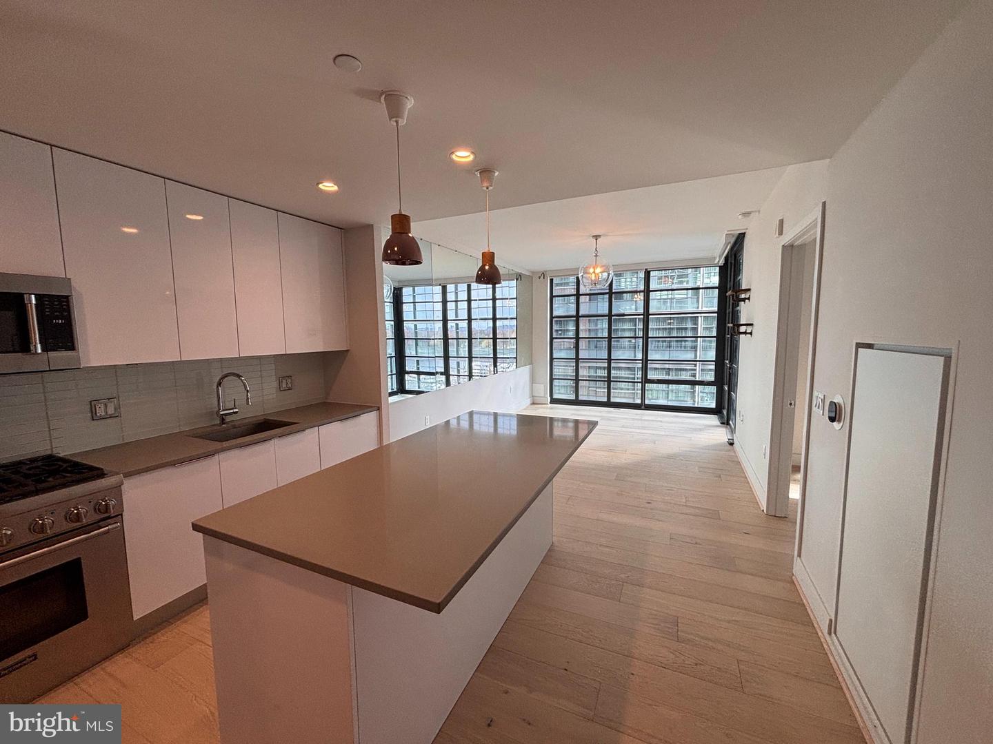 45 SUTTON SQ SW #505, WASHINGTON, District Of Columbia 20024, 2 Bedrooms Bedrooms, ,1 BathroomBathrooms,Residential,For sale,45 SUTTON SQ SW #505,DCDC2193192 MLS # DCDC2193192