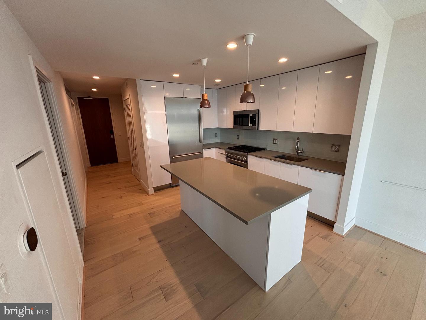 45 SUTTON SQ SW #505, WASHINGTON, District Of Columbia 20024, 2 Bedrooms Bedrooms, ,1 BathroomBathrooms,Residential,For sale,45 SUTTON SQ SW #505,DCDC2193192 MLS # DCDC2193192