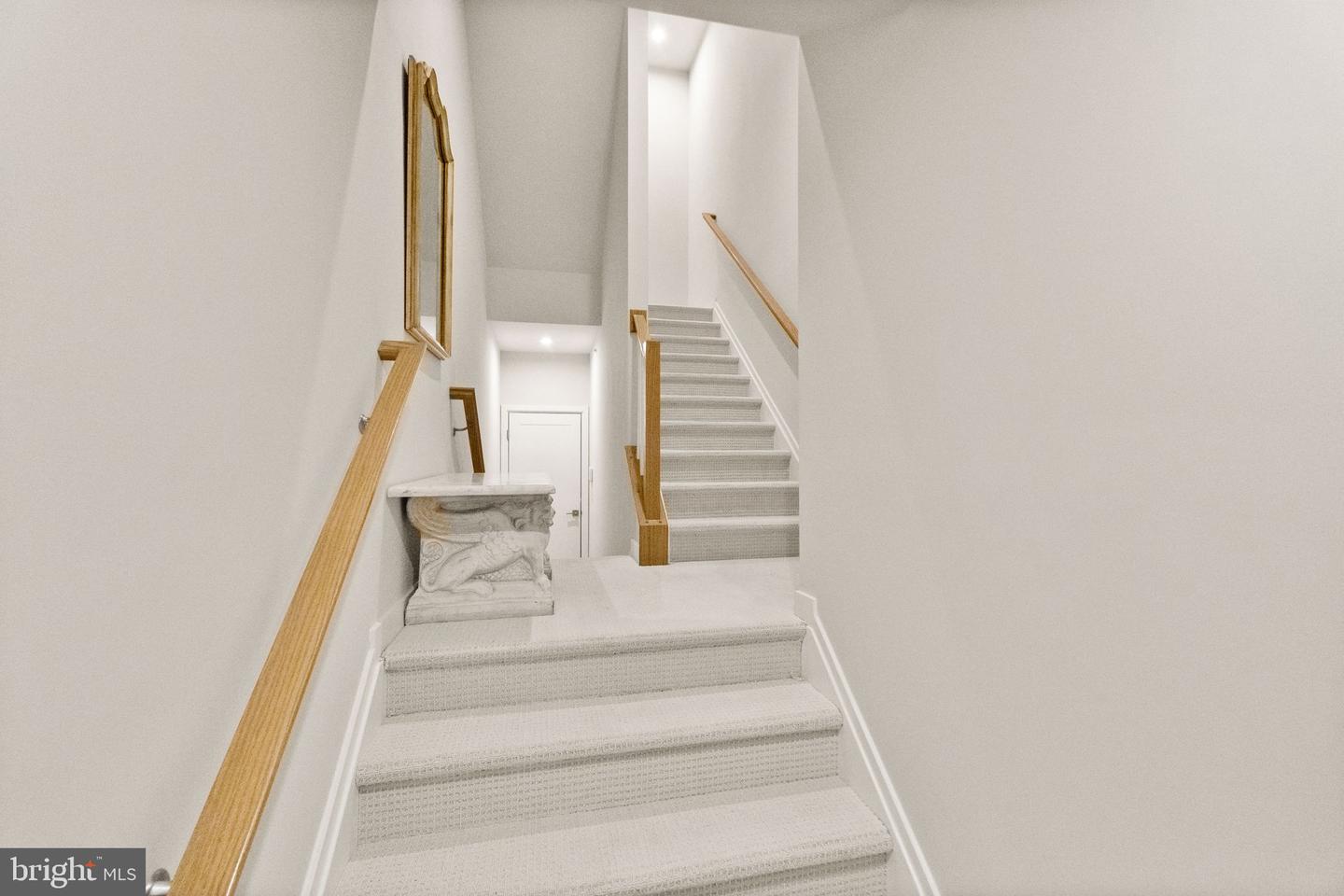 43470 DANVILLE TER, ASHBURN, Virginia 20148, 3 Bedrooms Bedrooms, ,2 BathroomsBathrooms,Residential,For sale,43470 DANVILLE TER,VALO2092766 MLS # VALO2092766
