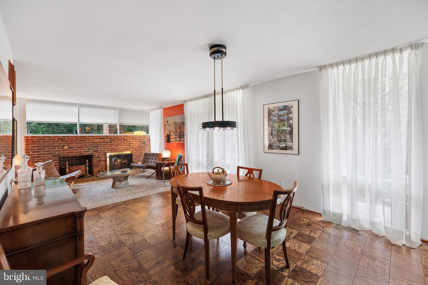 2313 GLASGOW RD, ALEXANDRIA, Virginia 22307, 4 Bedrooms Bedrooms, ,1 BathroomBathrooms,Residential,For sale,2313 GLASGOW RD,VAFX2231570 MLS # VAFX2231570