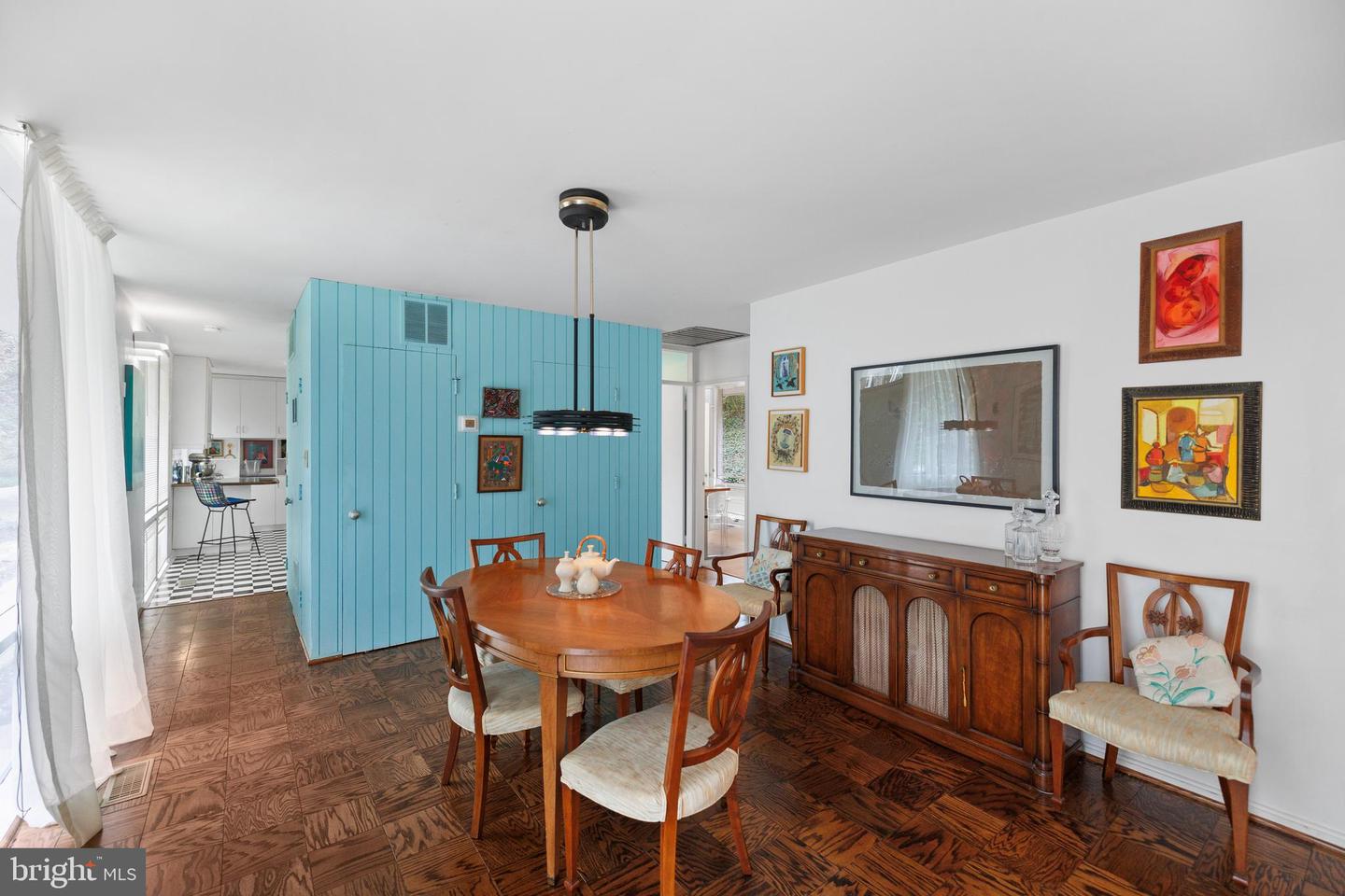 2313 GLASGOW RD, ALEXANDRIA, Virginia 22307, 4 Bedrooms Bedrooms, ,1 BathroomBathrooms,Residential,For sale,2313 GLASGOW RD,VAFX2231570 MLS # VAFX2231570