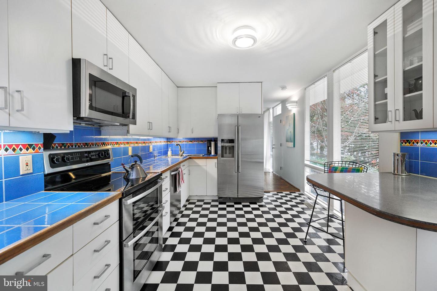 2313 GLASGOW RD, ALEXANDRIA, Virginia 22307, 4 Bedrooms Bedrooms, ,1 BathroomBathrooms,Residential,For sale,2313 GLASGOW RD,VAFX2231570 MLS # VAFX2231570