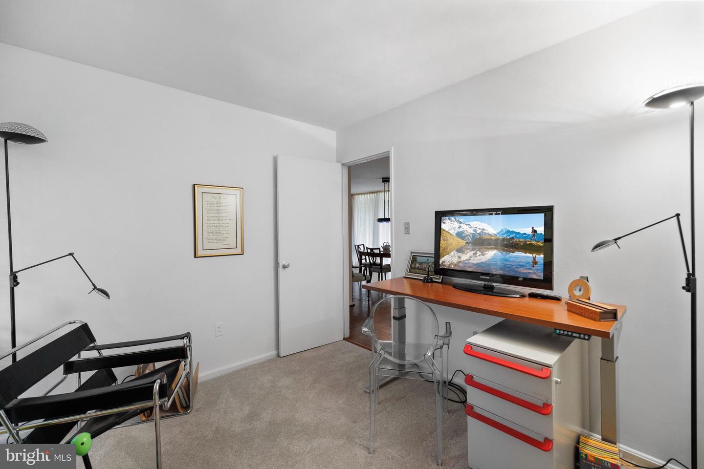 2313 GLASGOW RD, ALEXANDRIA, Virginia 22307, 4 Bedrooms Bedrooms, ,1 BathroomBathrooms,Residential,For sale,2313 GLASGOW RD,VAFX2231570 MLS # VAFX2231570