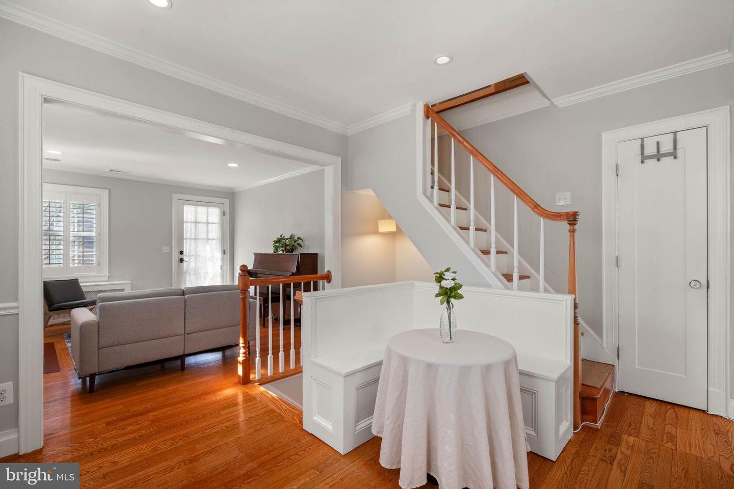 100 E MAPLE ST, ALEXANDRIA, Virginia 22301, 4 Bedrooms Bedrooms, ,3 BathroomsBathrooms,Residential,For sale,100 E MAPLE ST,VAAX2043702 MLS # VAAX2043702