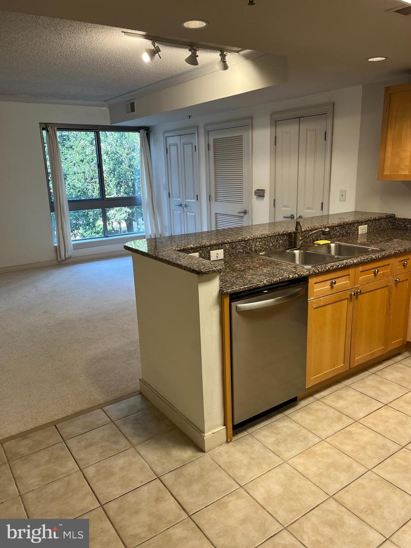 777 7TH ST NW #803, WASHINGTON, District Of Columbia 20001, ,1 BathroomBathrooms,Residential,For sale,777 7TH ST NW #803,DCDC2193840 MLS # DCDC2193840