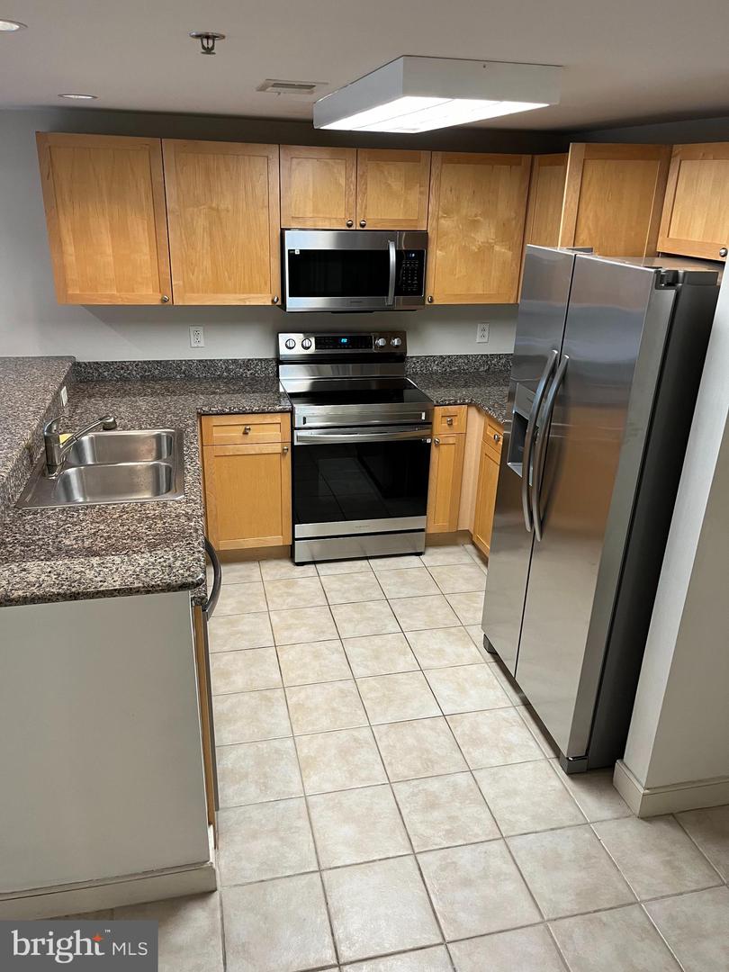 777 7TH ST NW #803, WASHINGTON, District Of Columbia 20001, ,1 BathroomBathrooms,Residential,For sale,777 7TH ST NW #803,DCDC2193840 MLS # DCDC2193840