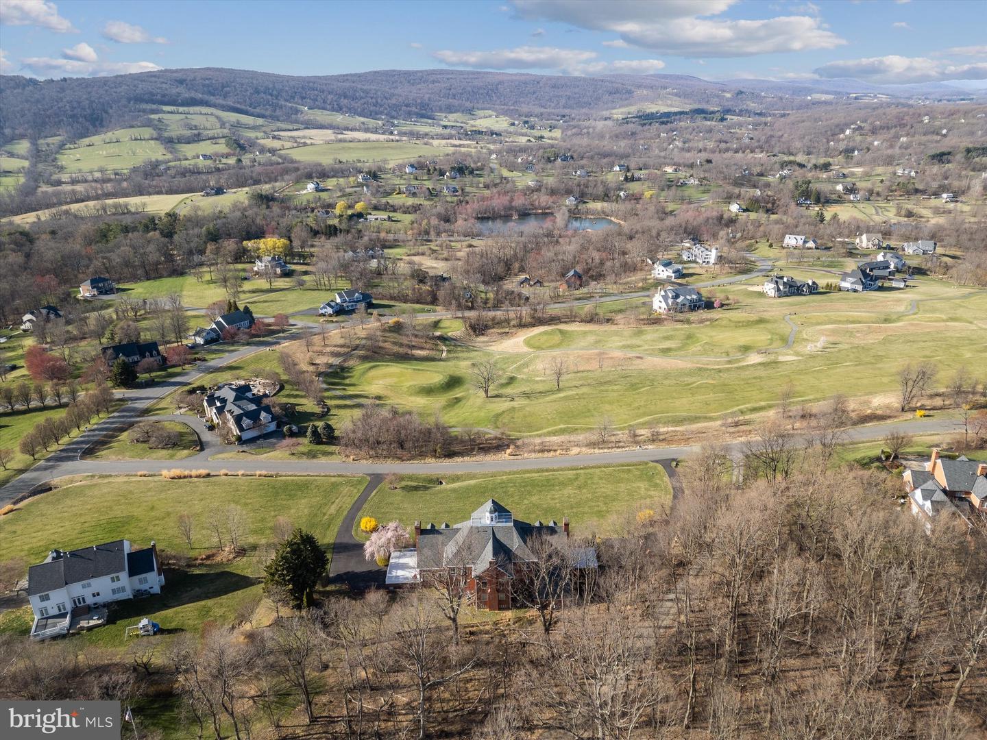18037 CLENDENNING CIR, ROUND HILL, Virginia 20141, 5 Bedrooms Bedrooms, ,5 BathroomsBathrooms,Residential,For sale,18037 CLENDENNING CIR,VALO2093076 MLS # VALO2093076