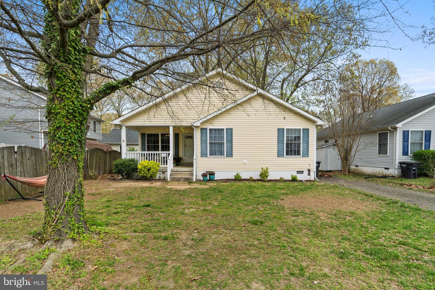 1009 DAVIS ST, COLONIAL BEACH, Virginia 22443, 3 Bedrooms Bedrooms, ,2 BathroomsBathrooms,Residential,For sale,1009 DAVIS ST,VAWE2008638 MLS # VAWE2008638