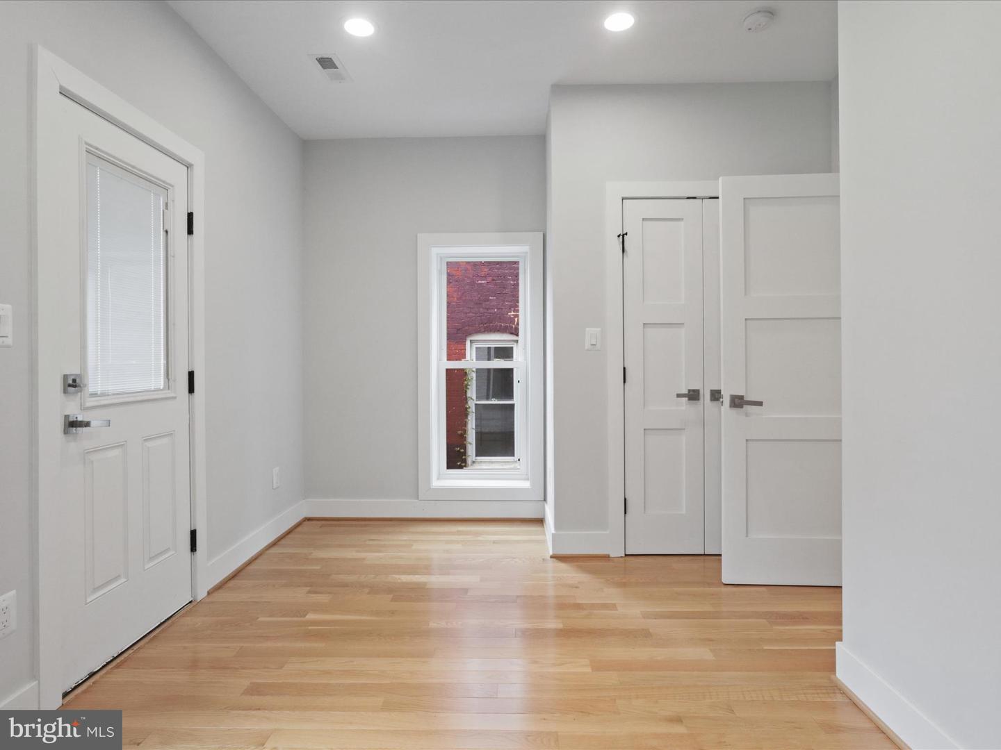 734 HARVARD ST NW #1, WASHINGTON, District Of Columbia 20001, 3 Bedrooms Bedrooms, ,3 BathroomsBathrooms,Residential,For sale,734 HARVARD ST NW #1,DCDC2194130 MLS # DCDC2194130