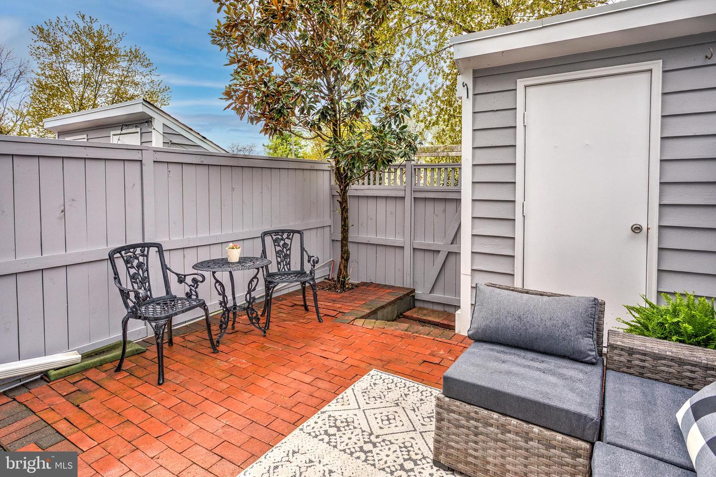 333 HARRISON ST SE, LEESBURG, Virginia 20175, 2 Bedrooms Bedrooms, ,1 BathroomBathrooms,Residential,For sale,333 HARRISON ST SE,VALO2093094 MLS # VALO2093094