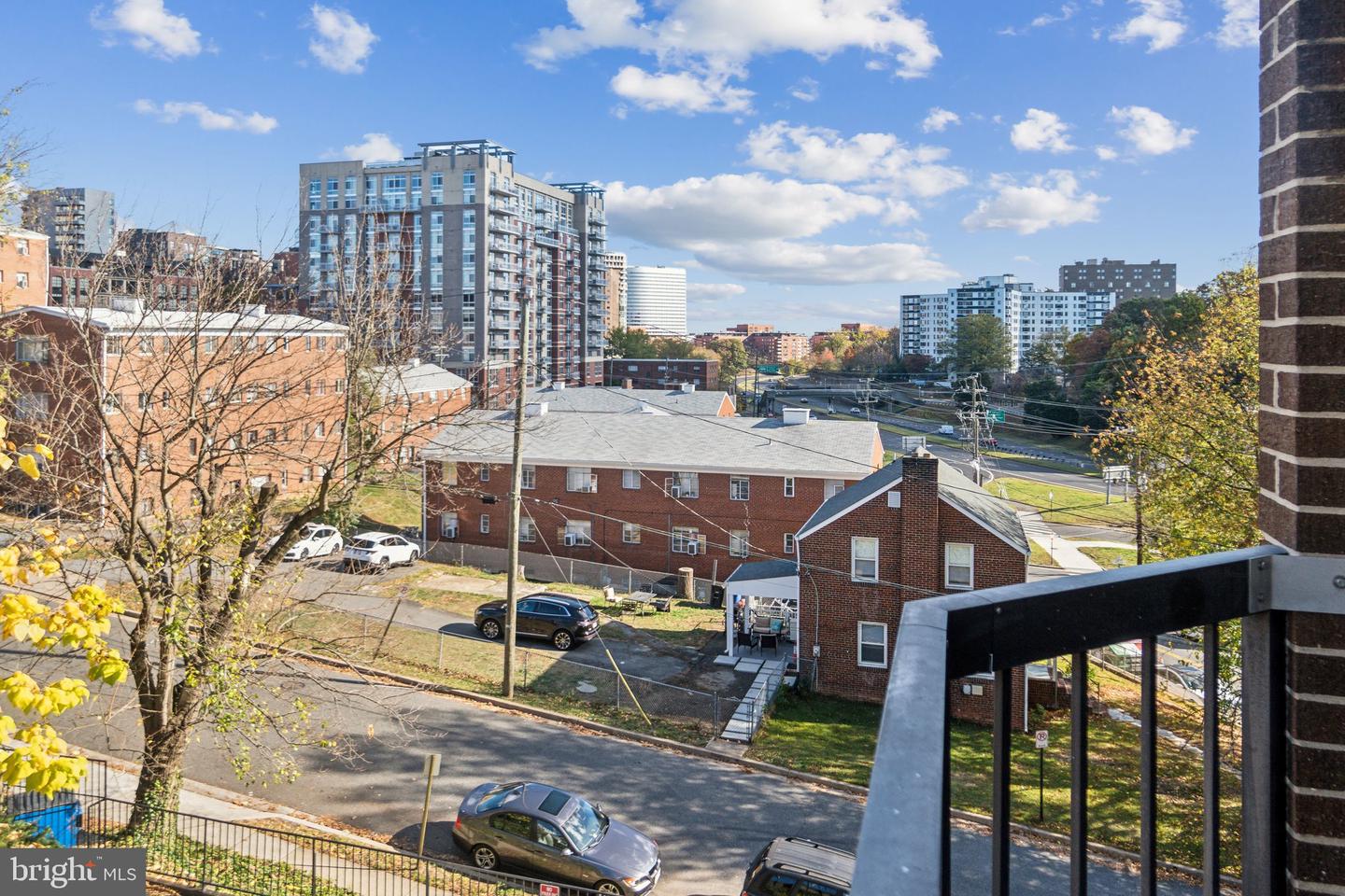 1401 N RHODES ST #305, ARLINGTON, Virginia 22209, 1 Bedroom Bedrooms, ,1 BathroomBathrooms,Residential,For sale,1401 N RHODES ST #305,VAAR2055624 MLS # VAAR2055624