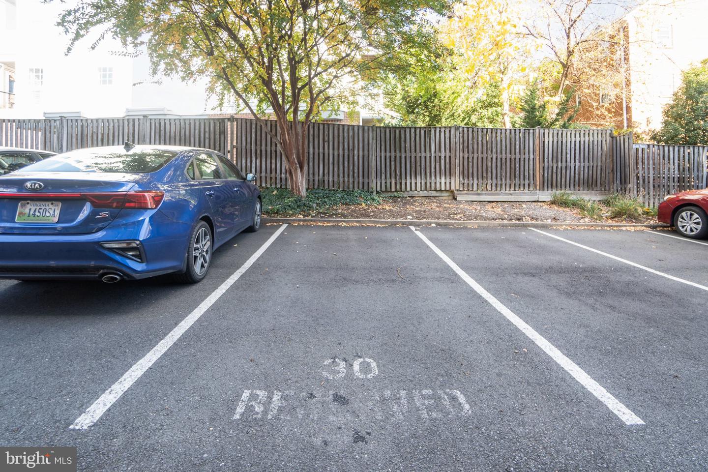 1401 N RHODES ST #305, ARLINGTON, Virginia 22209, 1 Bedroom Bedrooms, ,1 BathroomBathrooms,Residential,For sale,1401 N RHODES ST #305,VAAR2055624 MLS # VAAR2055624