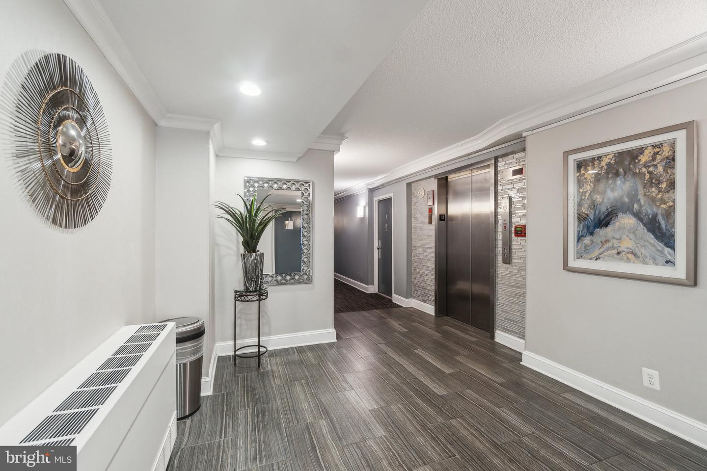1401 N RHODES ST #305, ARLINGTON, Virginia 22209, 1 Bedroom Bedrooms, ,1 BathroomBathrooms,Residential,For sale,1401 N RHODES ST #305,VAAR2055624 MLS # VAAR2055624