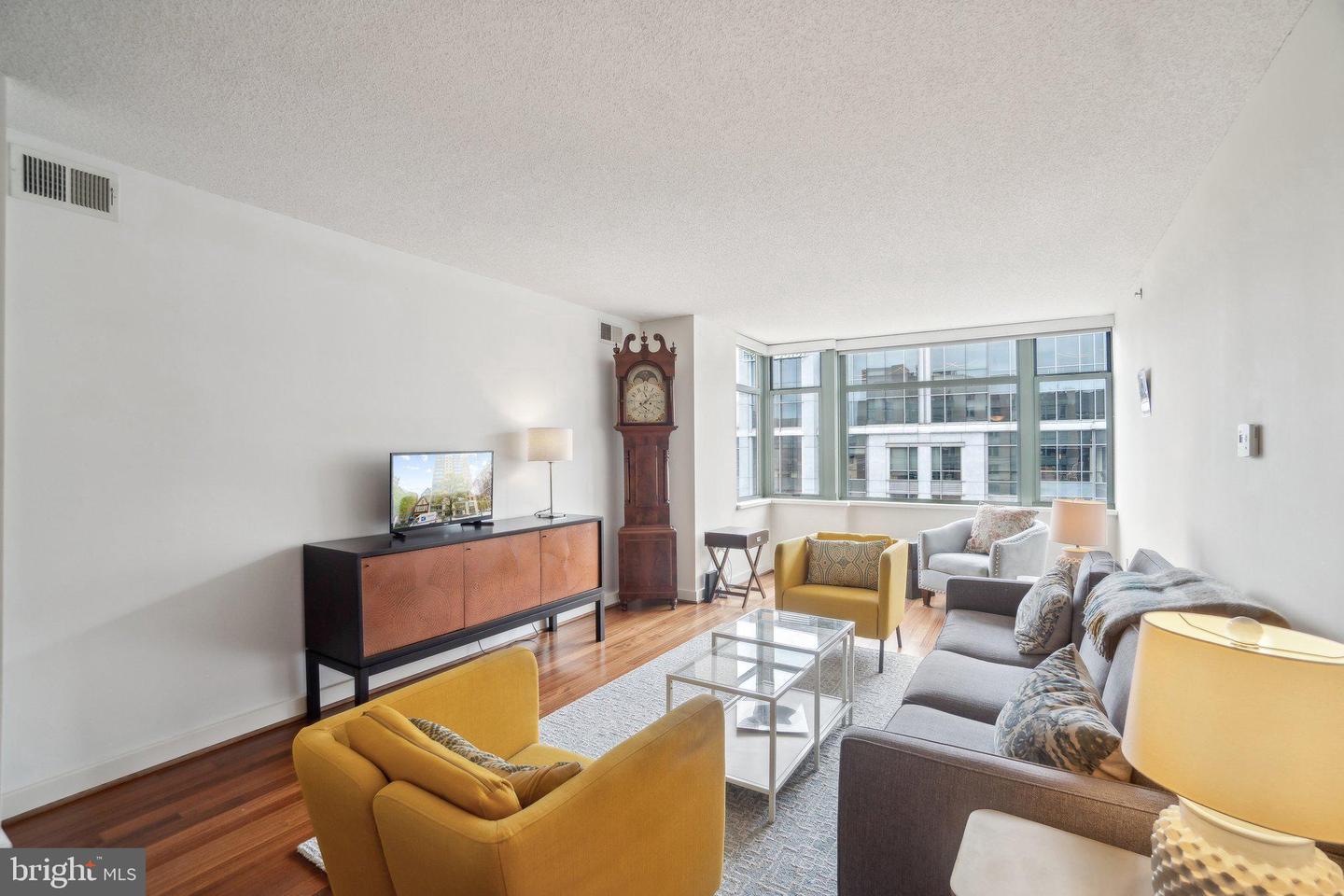 1150 K ST NW #1203, WASHINGTON, District Of Columbia 20005, 1 Bedroom Bedrooms, ,1 BathroomBathrooms,Residential,For sale,1150 K ST NW #1203,DCDC2194294 MLS # DCDC2194294