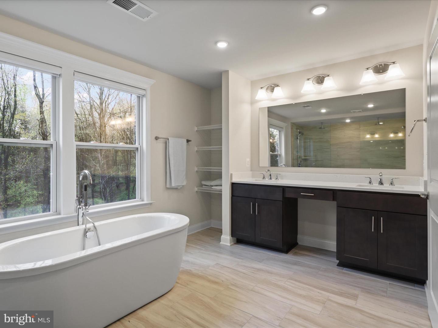 17009 GAINES RD, BROAD RUN, Virginia 20137, 4 Bedrooms Bedrooms, ,4 BathroomsBathrooms,Residential,For sale,17009 GAINES RD,VAPW2091418 MLS # VAPW2091418