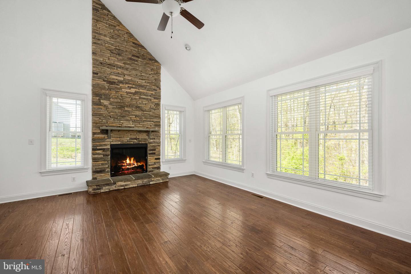 11 AIDEN DR, FREDERICKSBURG, Virginia 22406, 4 Bedrooms Bedrooms, ,3 BathroomsBathrooms,Residential,For sale,11 AIDEN DR,VAST2037644 MLS # VAST2037644