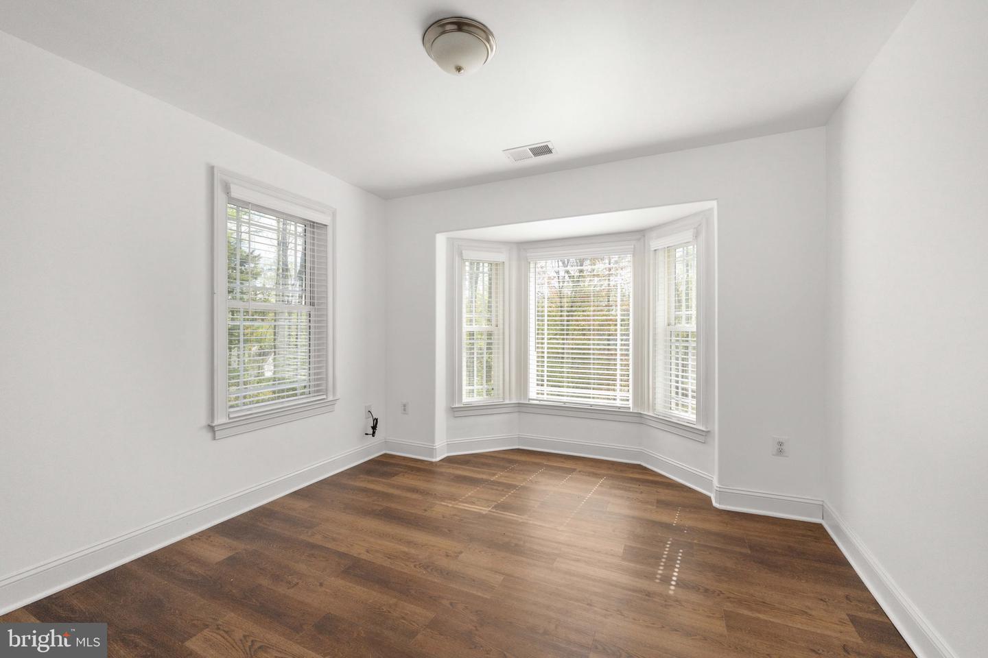 11 AIDEN DR, FREDERICKSBURG, Virginia 22406, 4 Bedrooms Bedrooms, ,3 BathroomsBathrooms,Residential,For sale,11 AIDEN DR,VAST2037644 MLS # VAST2037644