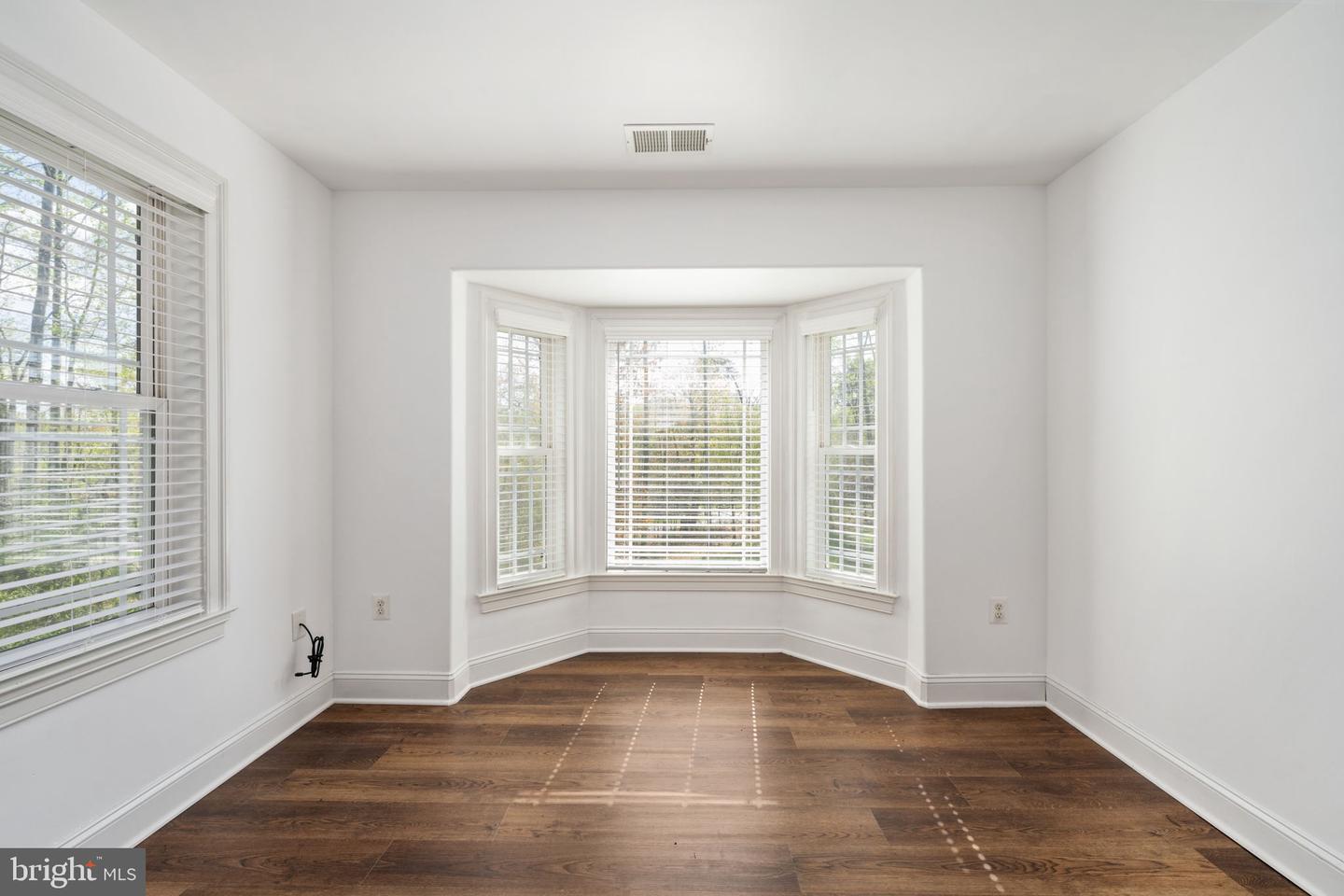 11 AIDEN DR, FREDERICKSBURG, Virginia 22406, 4 Bedrooms Bedrooms, ,3 BathroomsBathrooms,Residential,For sale,11 AIDEN DR,VAST2037644 MLS # VAST2037644