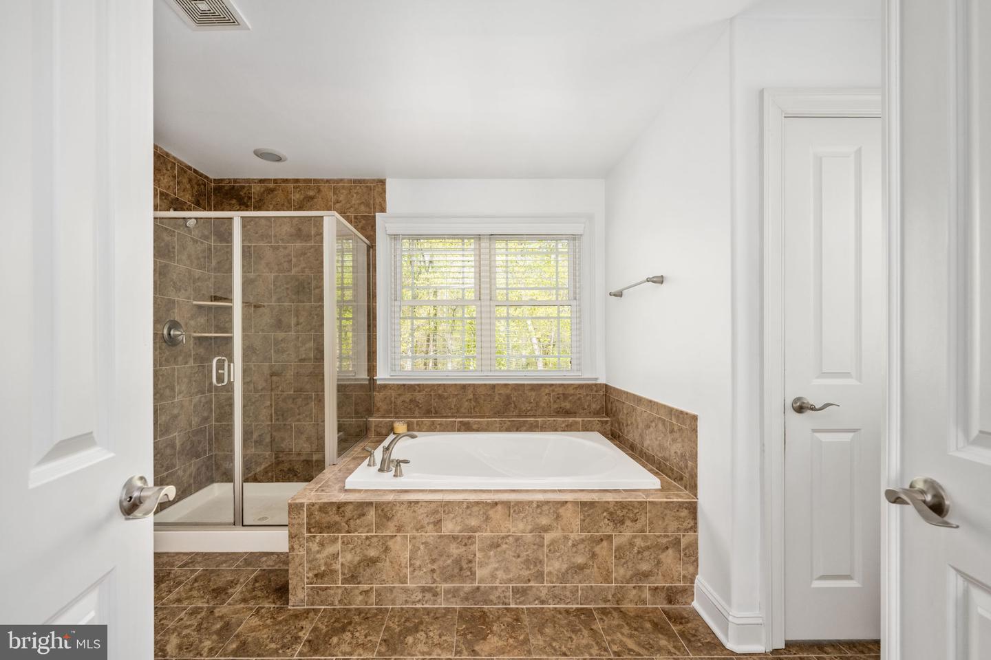 11 AIDEN DR, FREDERICKSBURG, Virginia 22406, 4 Bedrooms Bedrooms, ,3 BathroomsBathrooms,Residential,For sale,11 AIDEN DR,VAST2037644 MLS # VAST2037644