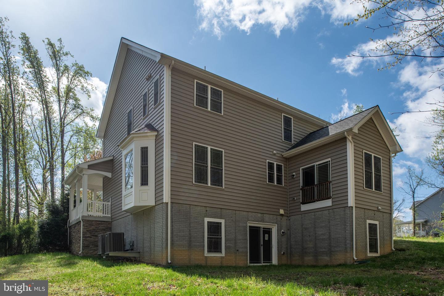11 AIDEN DR, FREDERICKSBURG, Virginia 22406, 4 Bedrooms Bedrooms, ,3 BathroomsBathrooms,Residential,For sale,11 AIDEN DR,VAST2037644 MLS # VAST2037644