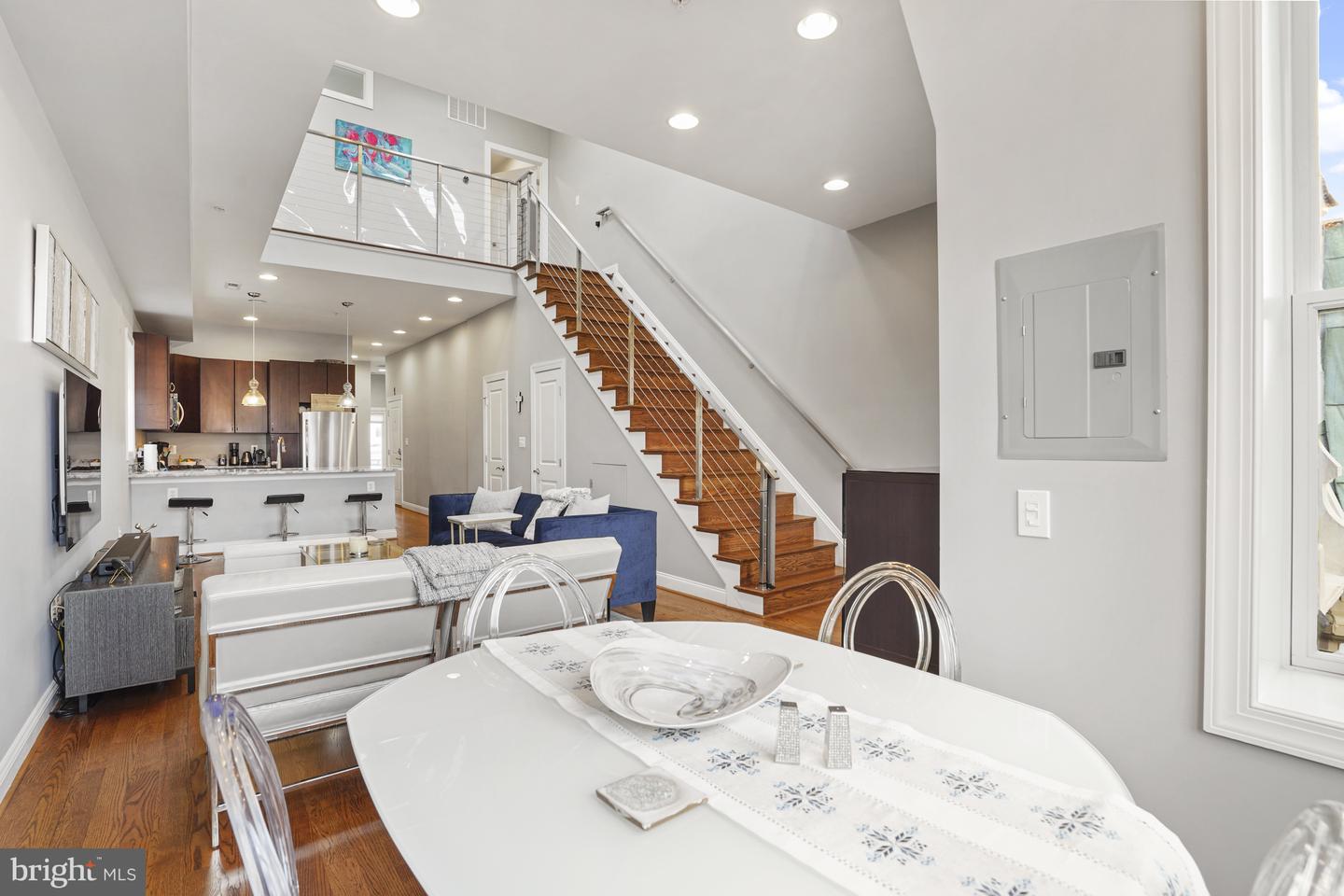 636 Q ST NW #4, WASHINGTON, District Of Columbia 20001, 3 Bedrooms Bedrooms, ,2 BathroomsBathrooms,Residential,For sale,636 Q ST NW #4,DCDC2194528 MLS # DCDC2194528