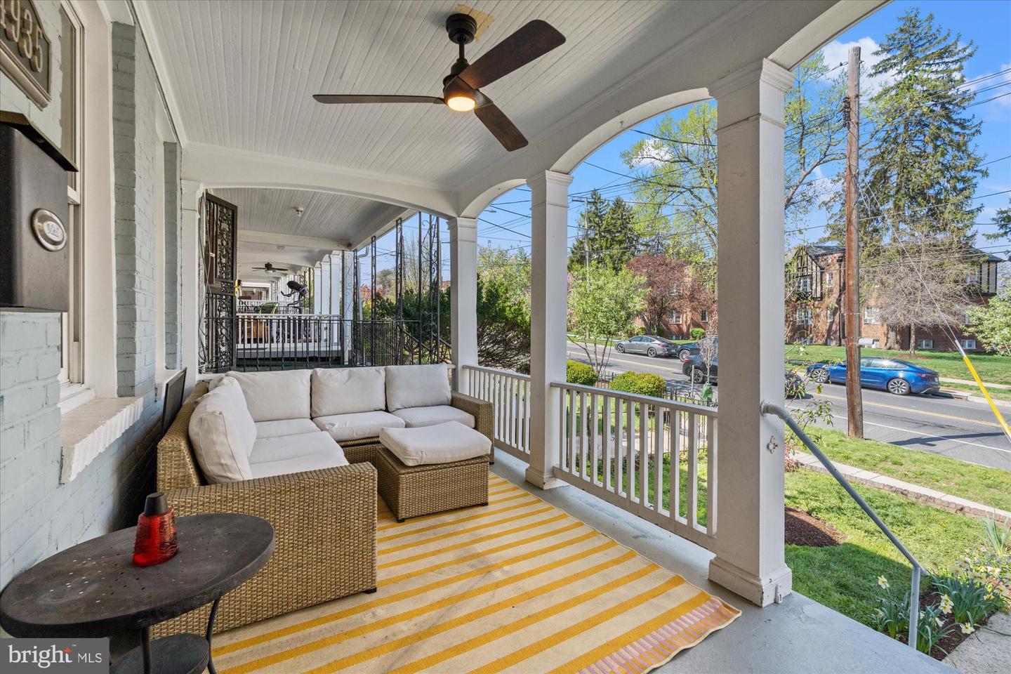 4935 NEW HAMPSHIRE AVE NW, WASHINGTON, District Of Columbia 20011, 3 Bedrooms Bedrooms, ,2 BathroomsBathrooms,Residential,For sale,4935 NEW HAMPSHIRE AVE NW,DCDC2194566 MLS # DCDC2194566