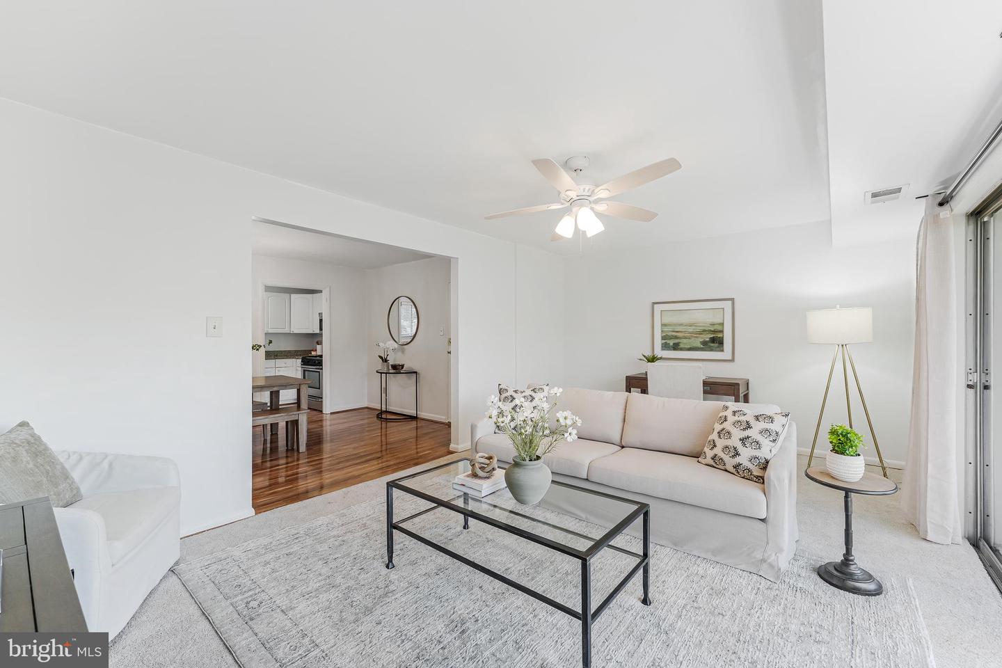 11622 VANTAGE HILL RD #12B, RESTON, Virginia 20190, 2 Bedrooms Bedrooms, ,2 BathroomsBathrooms,Residential,For sale,11622 VANTAGE HILL RD #12B,VAFX2233058 MLS # VAFX2233058