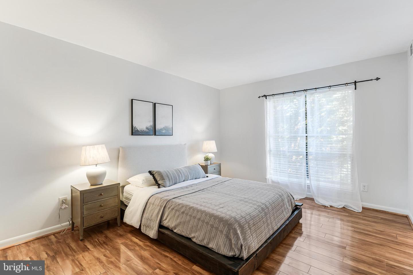 11622 VANTAGE HILL RD #12B, RESTON, Virginia 20190, 2 Bedrooms Bedrooms, ,2 BathroomsBathrooms,Residential,For sale,11622 VANTAGE HILL RD #12B,VAFX2233058 MLS # VAFX2233058
