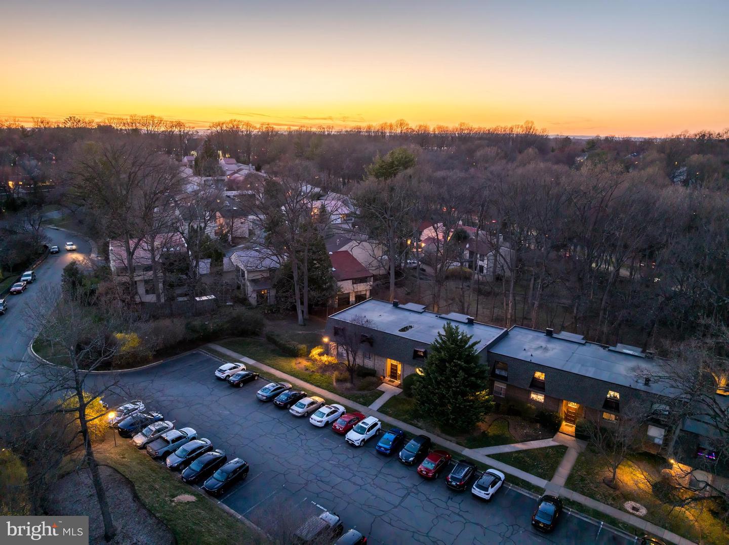 11622 VANTAGE HILL RD #12B, RESTON, Virginia 20190, 2 Bedrooms Bedrooms, ,2 BathroomsBathrooms,Residential,For sale,11622 VANTAGE HILL RD #12B,VAFX2233058 MLS # VAFX2233058