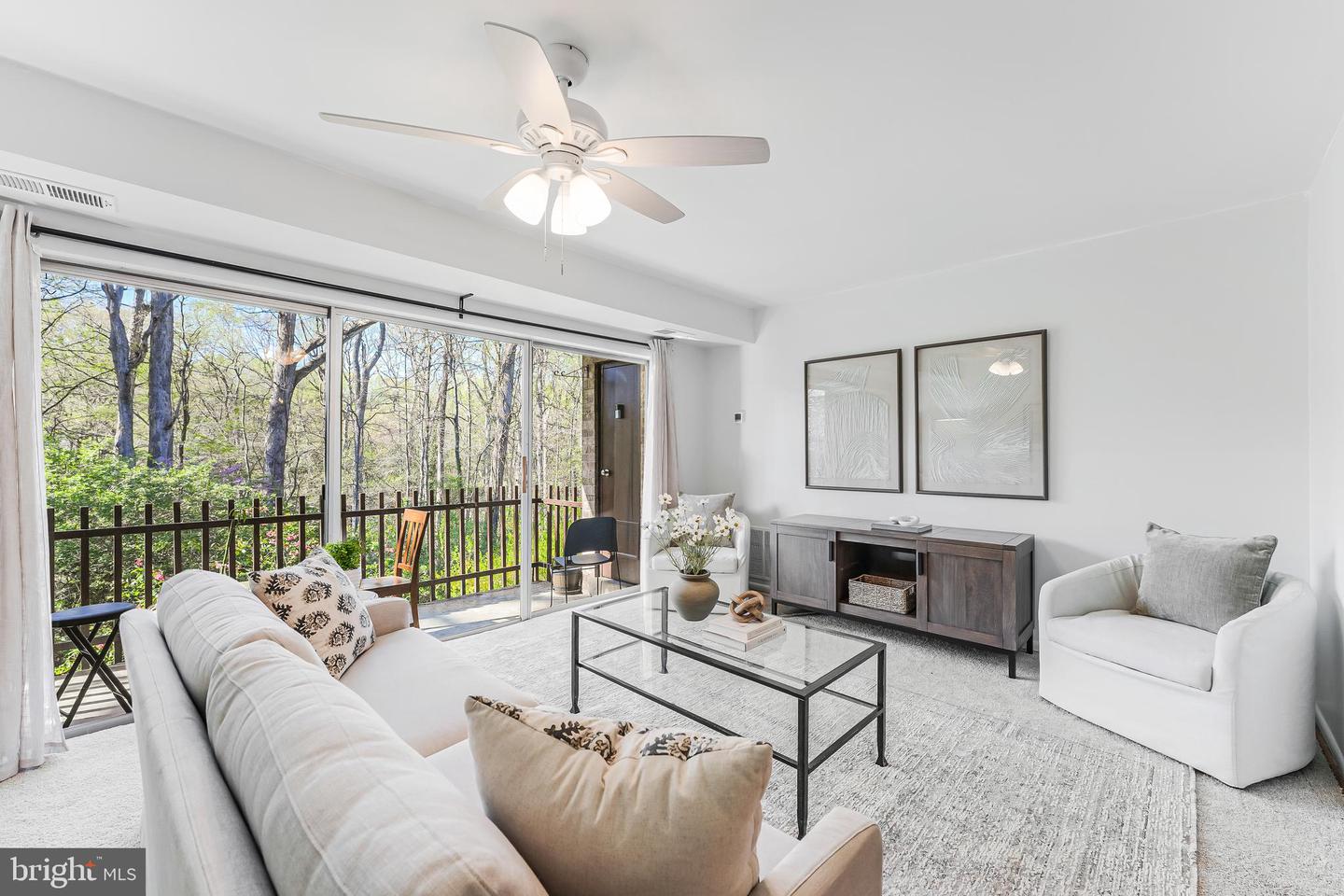 11622 VANTAGE HILL RD #12B, RESTON, Virginia 20190, 2 Bedrooms Bedrooms, ,2 BathroomsBathrooms,Residential,For sale,11622 VANTAGE HILL RD #12B,VAFX2233058 MLS # VAFX2233058