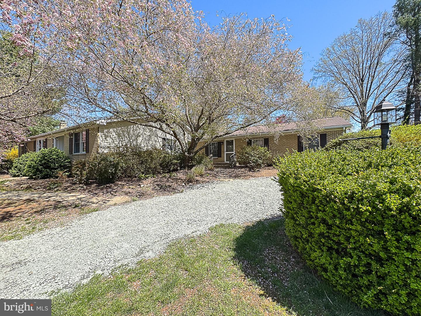 430 S 32ND ST, PURCELLVILLE, Virginia 20132, 3 Bedrooms Bedrooms, ,2 BathroomsBathrooms,Residential,For sale,430 S 32ND ST,VALO2093324 MLS # VALO2093324