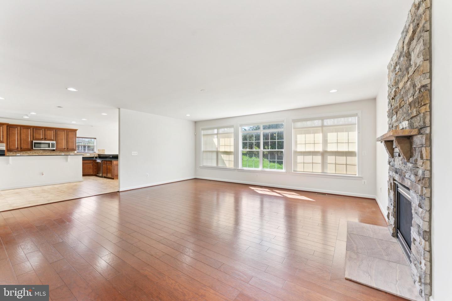 22411 CONSERVANCY DR, ASHBURN, Virginia 20148, 5 Bedrooms Bedrooms, ,4 BathroomsBathrooms,Residential,For sale,22411 CONSERVANCY DR,VALO2093384 MLS # VALO2093384
