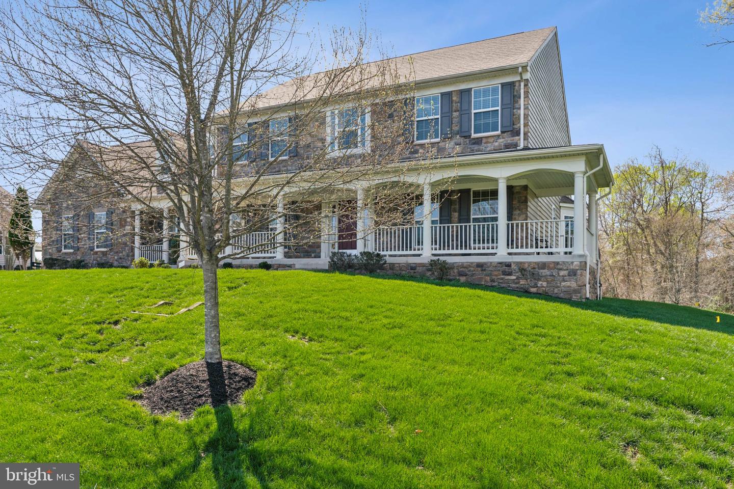 22411 CONSERVANCY DR, ASHBURN, Virginia 20148, 5 Bedrooms Bedrooms, ,4 BathroomsBathrooms,Residential,For sale,22411 CONSERVANCY DR,VALO2093384 MLS # VALO2093384