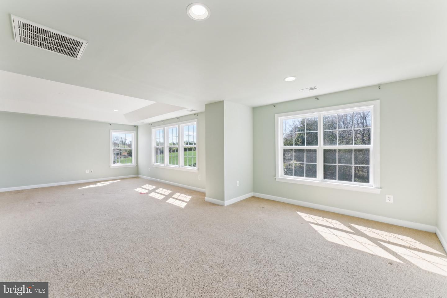 22411 CONSERVANCY DR, ASHBURN, Virginia 20148, 5 Bedrooms Bedrooms, ,4 BathroomsBathrooms,Residential,For sale,22411 CONSERVANCY DR,VALO2093384 MLS # VALO2093384