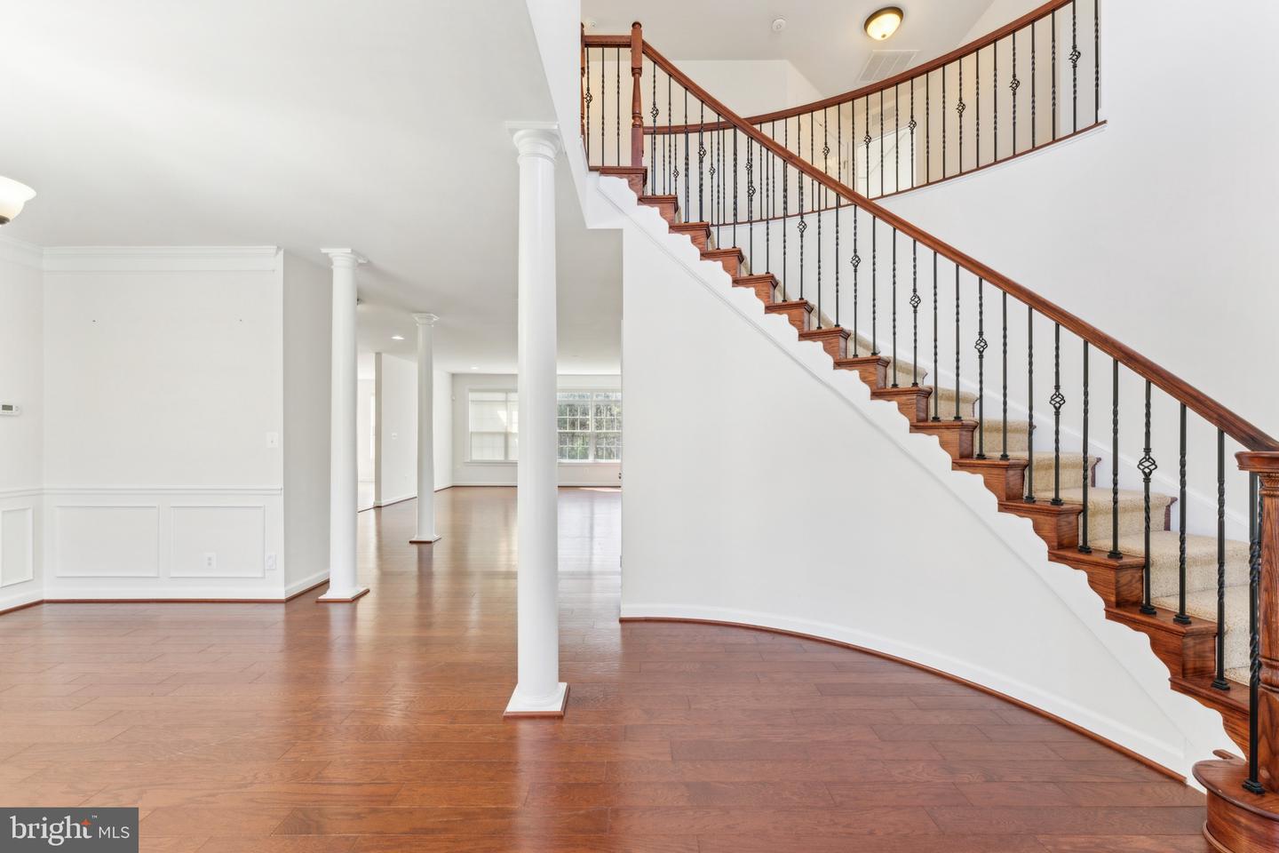 22411 CONSERVANCY DR, ASHBURN, Virginia 20148, 5 Bedrooms Bedrooms, ,4 BathroomsBathrooms,Residential,For sale,22411 CONSERVANCY DR,VALO2093384 MLS # VALO2093384