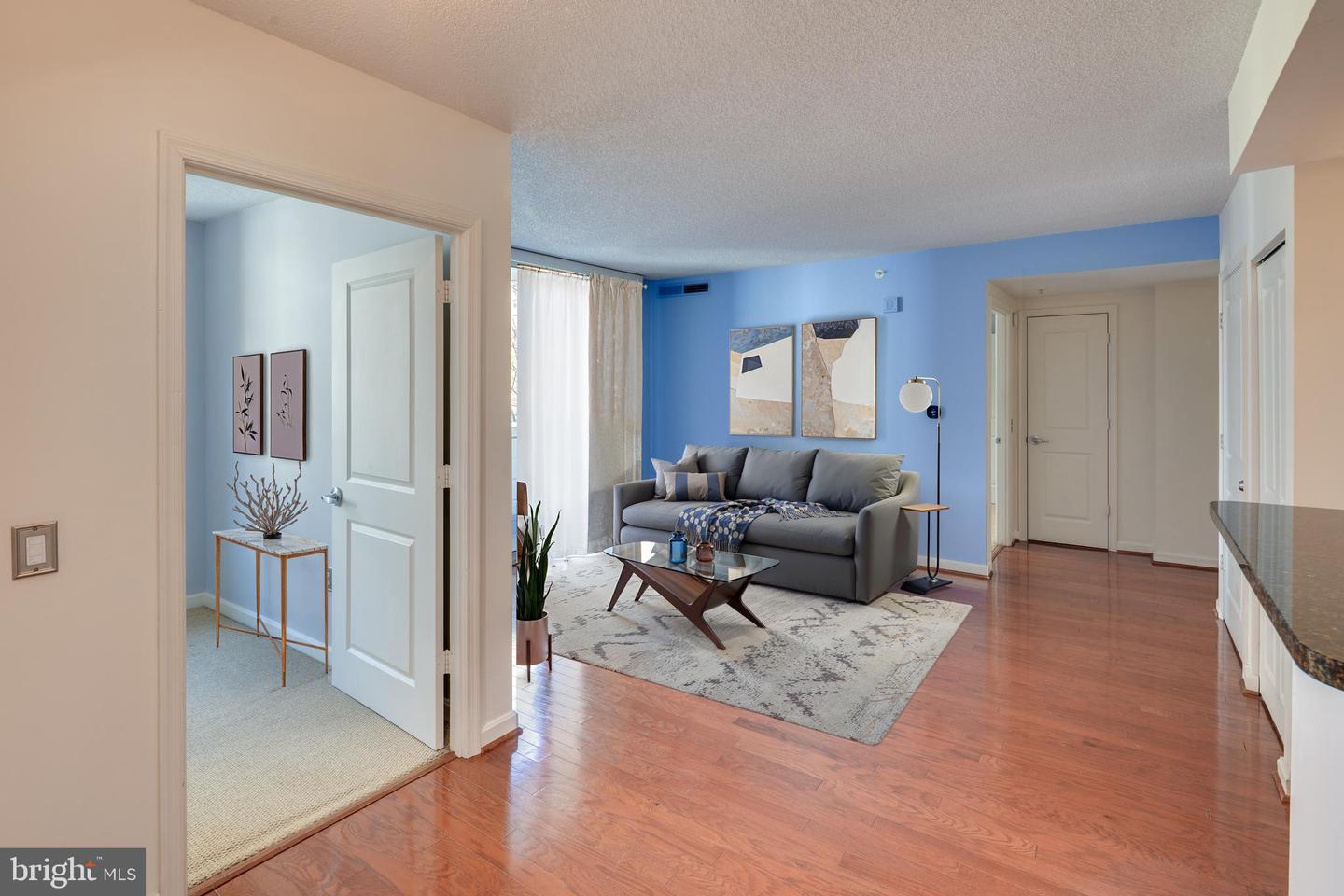 880 N POLLARD ST #223, ARLINGTON, Virginia 22203, 1 Bedroom Bedrooms, ,1 BathroomBathrooms,Residential,For sale,880 N POLLARD ST #223,VAAR2055798 MLS # VAAR2055798