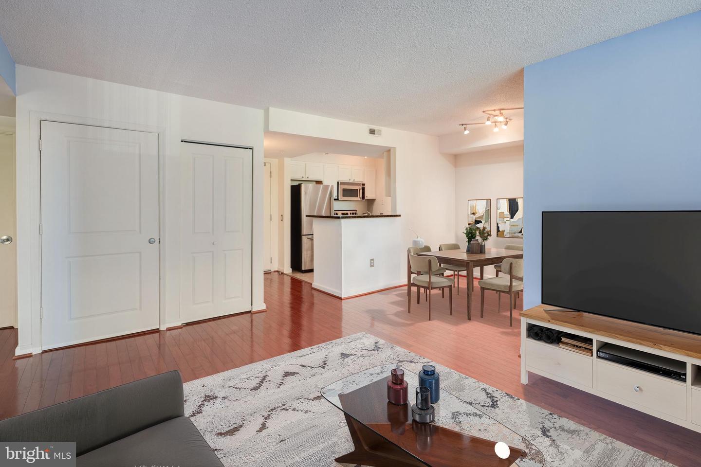 880 N POLLARD ST #223, ARLINGTON, Virginia 22203, 1 Bedroom Bedrooms, ,1 BathroomBathrooms,Residential,For sale,880 N POLLARD ST #223,VAAR2055798 MLS # VAAR2055798