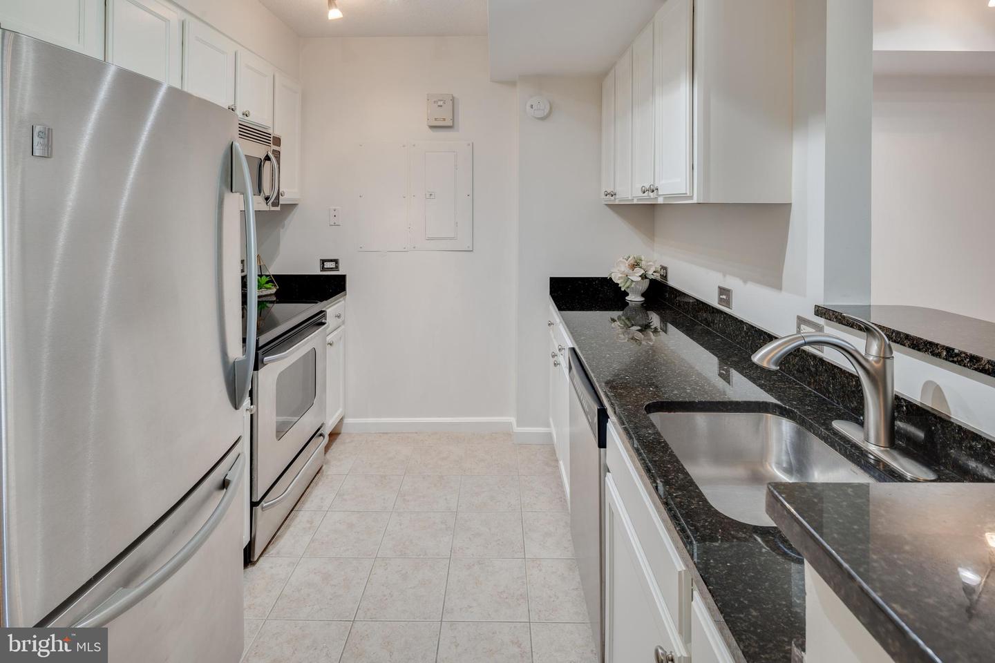 880 N POLLARD ST #223, ARLINGTON, Virginia 22203, 1 Bedroom Bedrooms, ,1 BathroomBathrooms,Residential,For sale,880 N POLLARD ST #223,VAAR2055798 MLS # VAAR2055798