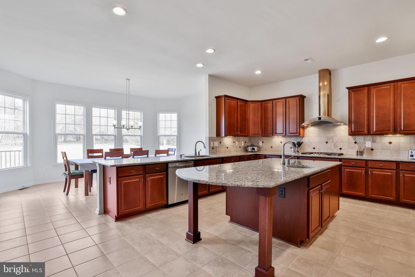 41954 BRIARBERRY PL, LEESBURG, Virginia 20176, 5 Bedrooms Bedrooms, ,3 BathroomsBathrooms,Residential,For sale,41954 BRIARBERRY PL,VALO2093436 MLS # VALO2093436