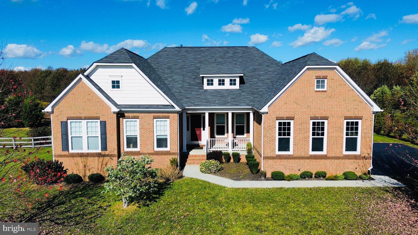 41954 BRIARBERRY PL, LEESBURG, Virginia 20176, 5 Bedrooms Bedrooms, ,3 BathroomsBathrooms,Residential,For sale,41954 BRIARBERRY PL,VALO2093436 MLS # VALO2093436
