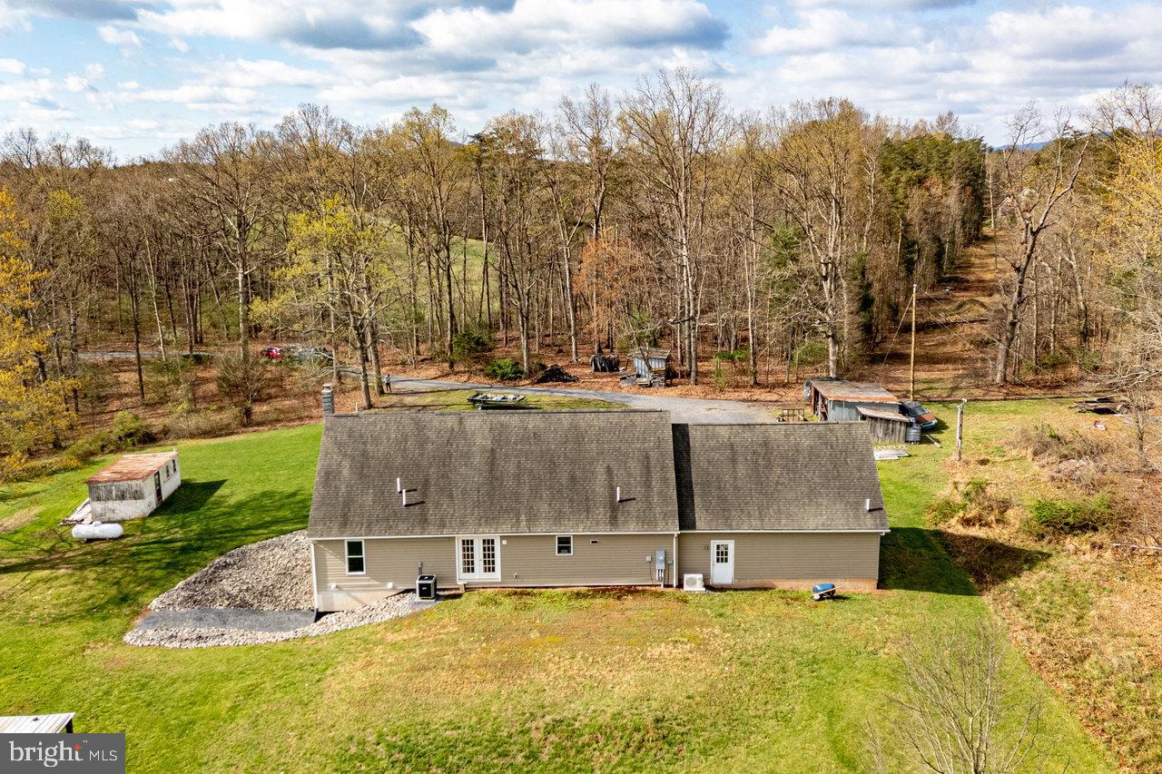 84 BARRICK LN, MOUNT JACKSON, Virginia 22842, 3 Bedrooms Bedrooms, ,2 BathroomsBathrooms,Residential,For sale,84 BARRICK LN,VASH2011174 MLS # VASH2011174