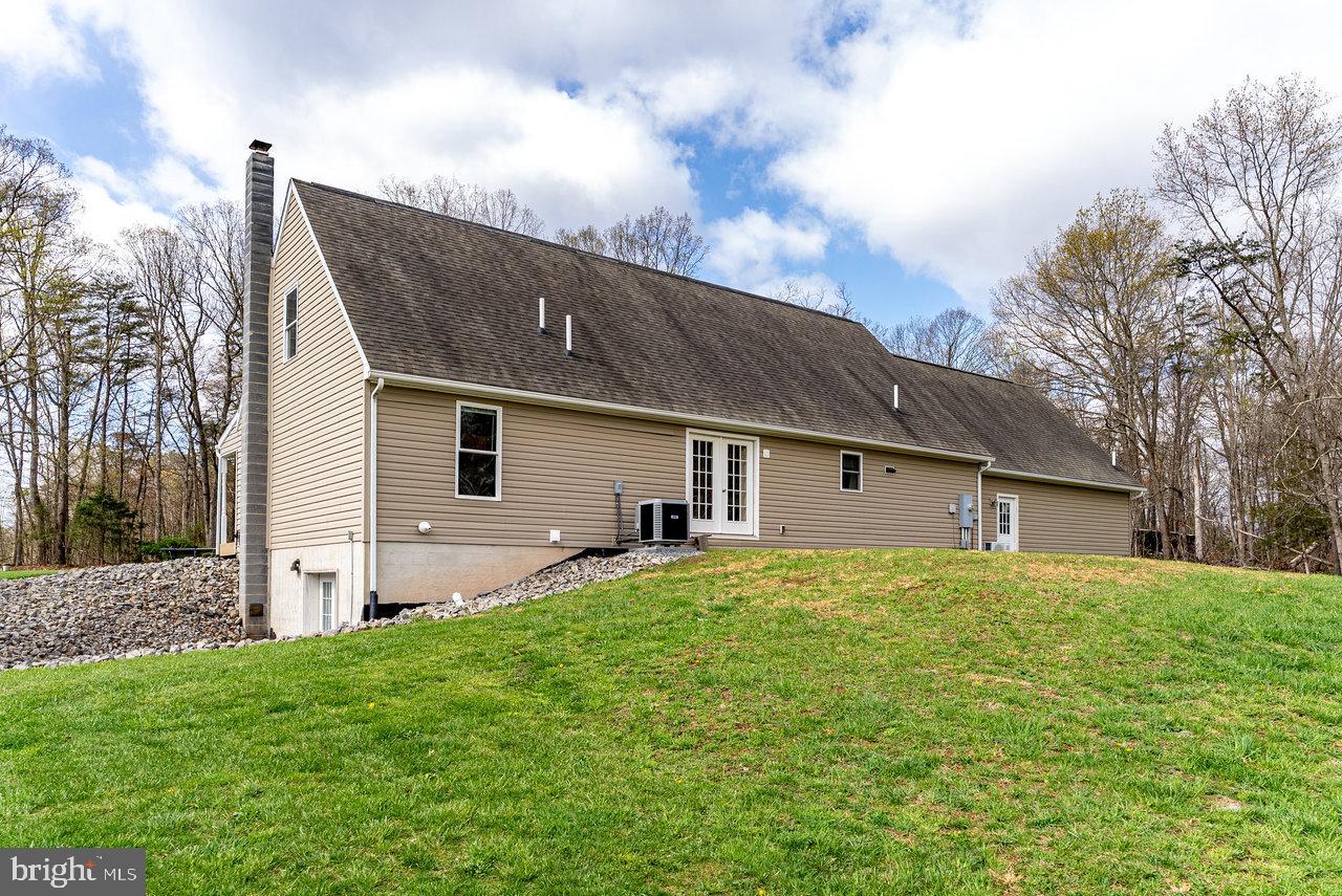 84 BARRICK LN, MOUNT JACKSON, Virginia 22842, 3 Bedrooms Bedrooms, ,2 BathroomsBathrooms,Residential,For sale,84 BARRICK LN,VASH2011174 MLS # VASH2011174
