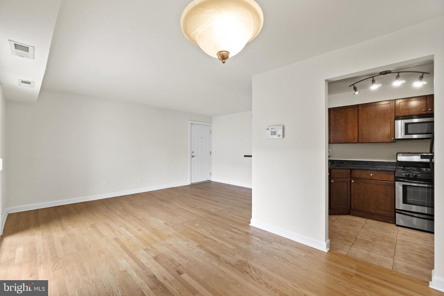 4469 B ST SE #204, WASHINGTON, District Of Columbia 20019, 2 Bedrooms Bedrooms, ,1 BathroomBathrooms,Residential,For sale,4469 B ST SE #204,DCDC2194710 MLS # DCDC2194710