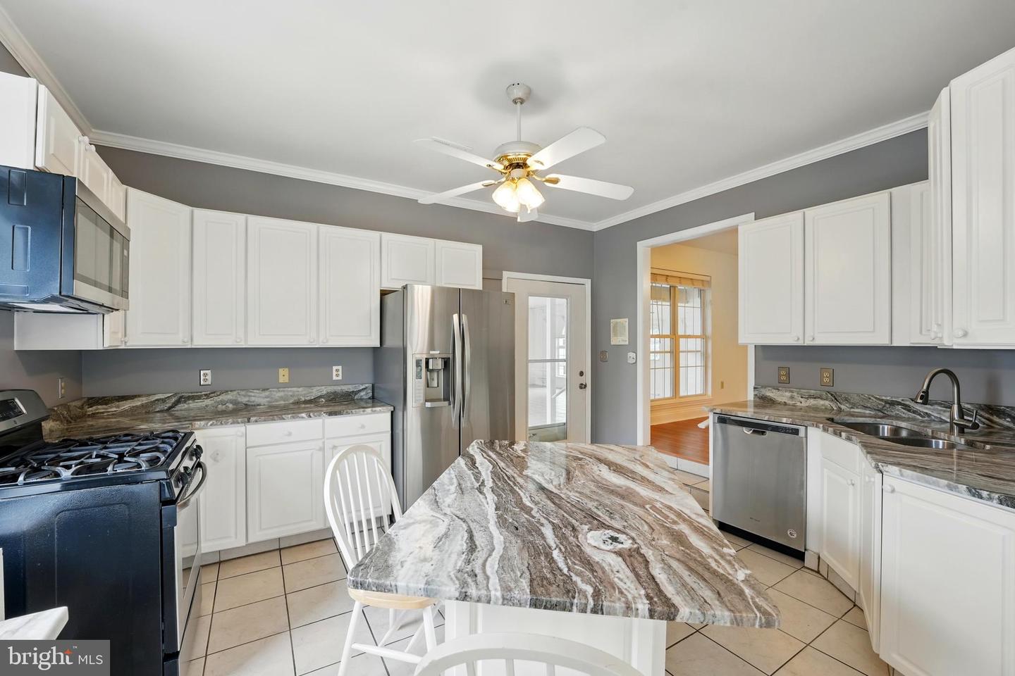 111 THORNTON RD, BOYCE, Virginia 22620, 3 Bedrooms Bedrooms, ,2 BathroomsBathrooms,Residential,For sale,111 THORNTON RD,VACL2003582 MLS # VACL2003582
