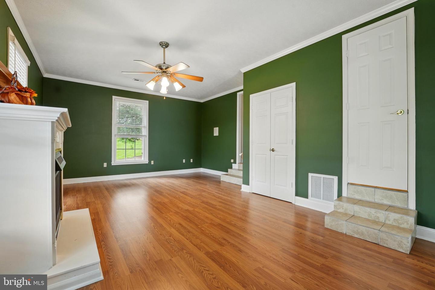 111 THORNTON RD, BOYCE, Virginia 22620, 3 Bedrooms Bedrooms, ,2 BathroomsBathrooms,Residential,For sale,111 THORNTON RD,VACL2003582 MLS # VACL2003582