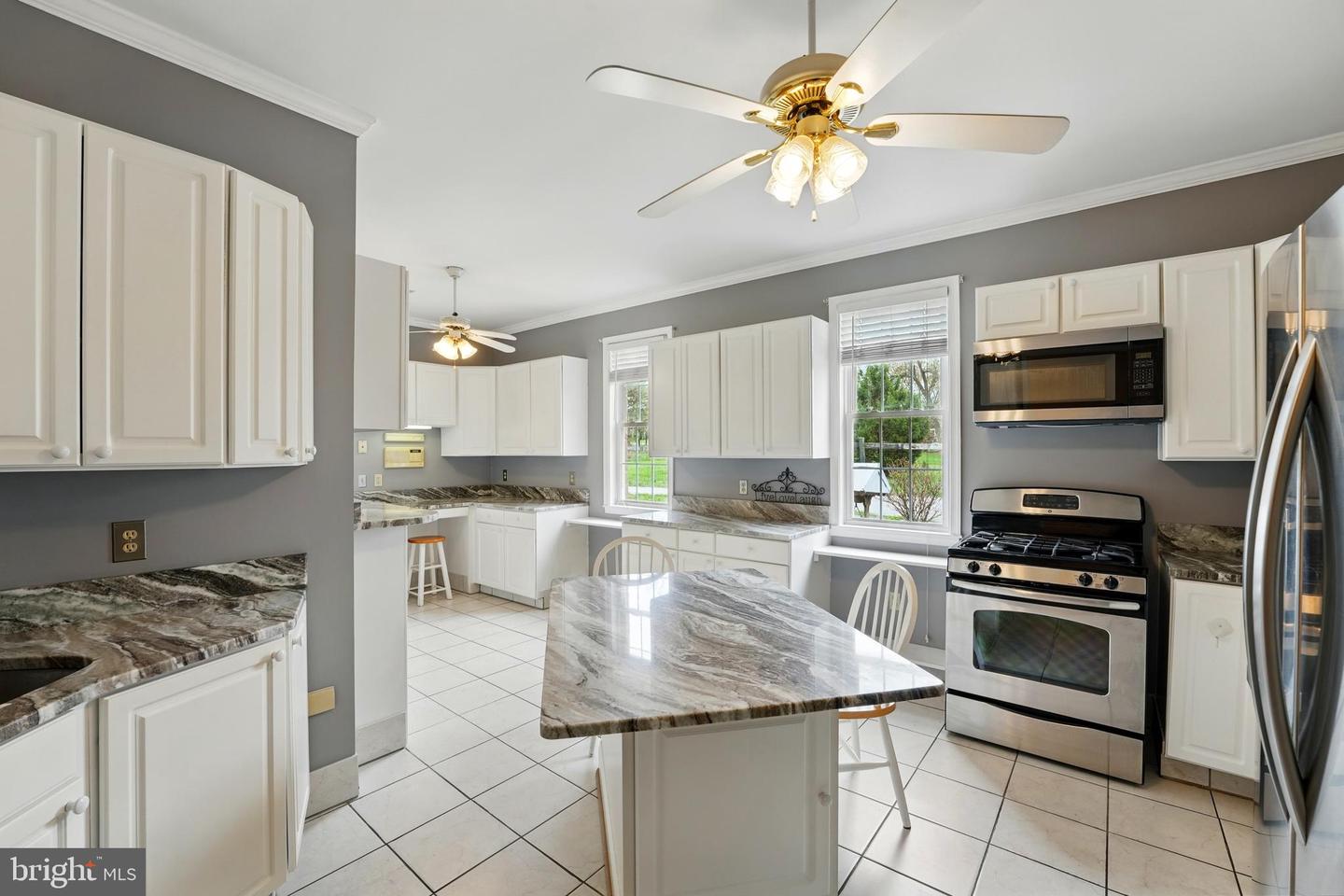 111 THORNTON RD, BOYCE, Virginia 22620, 3 Bedrooms Bedrooms, ,2 BathroomsBathrooms,Residential,For sale,111 THORNTON RD,VACL2003582 MLS # VACL2003582