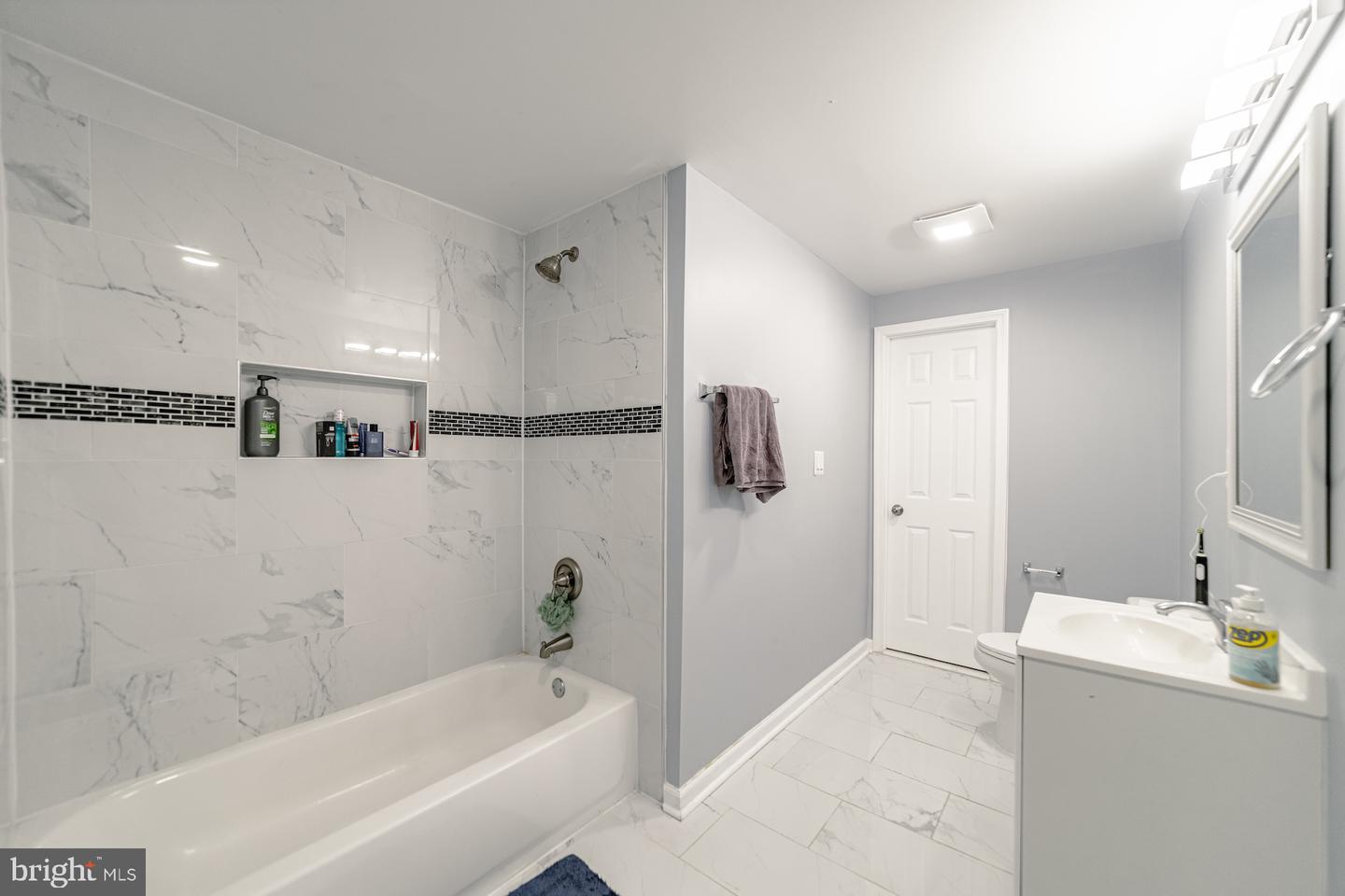 3867 ORIOLE CT, DUMFRIES, Virginia 22025, 5 Bedrooms Bedrooms, ,4 BathroomsBathrooms,Residential,For sale,3867 ORIOLE CT,VAPW2091670 MLS # VAPW2091670