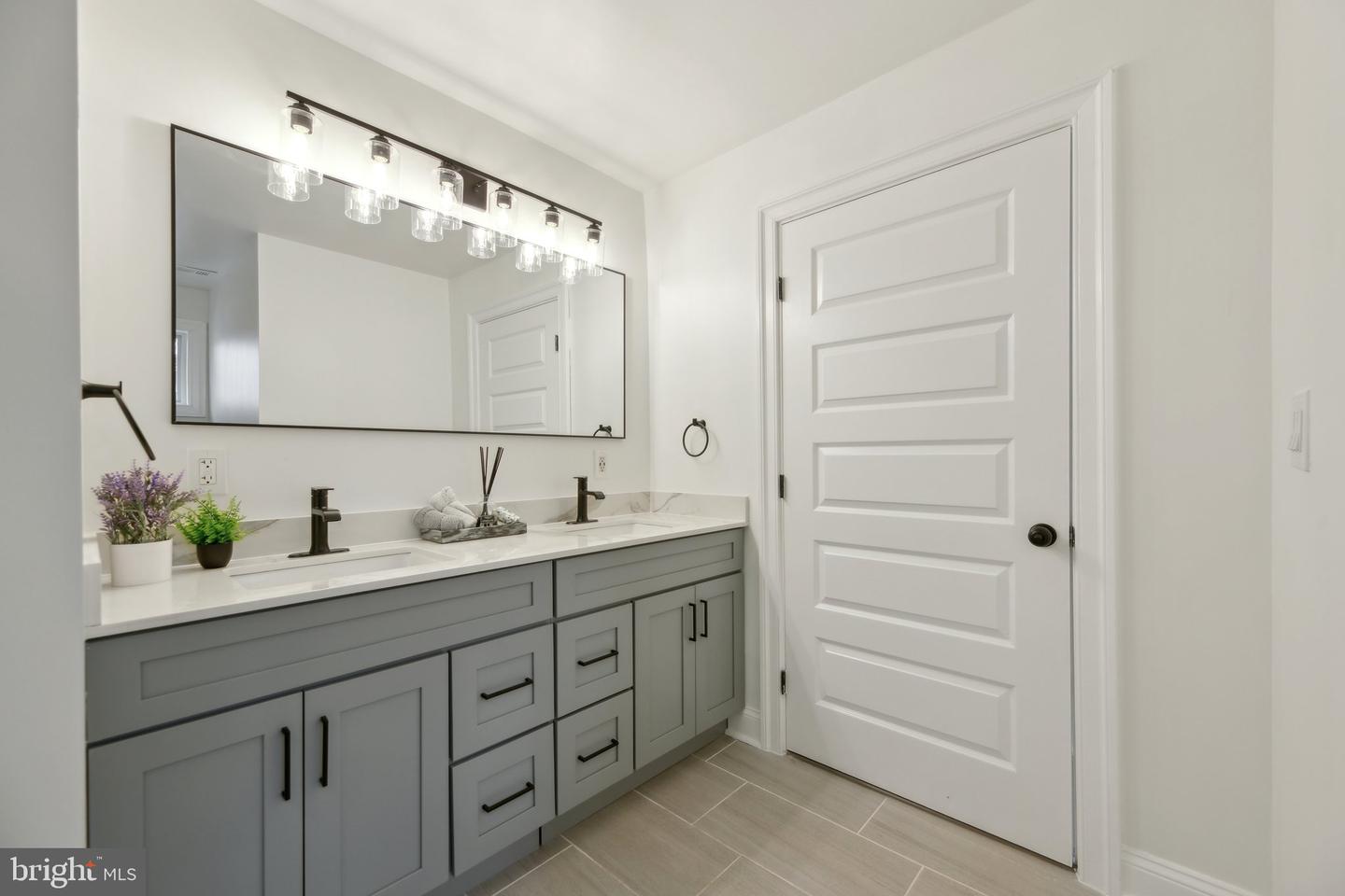 1414 KEARNY ST NE, WASHINGTON, District Of Columbia 20017, 4 Bedrooms Bedrooms, ,3 BathroomsBathrooms,Residential,For sale,1414 KEARNY ST NE,DCDC2194724 MLS # DCDC2194724
