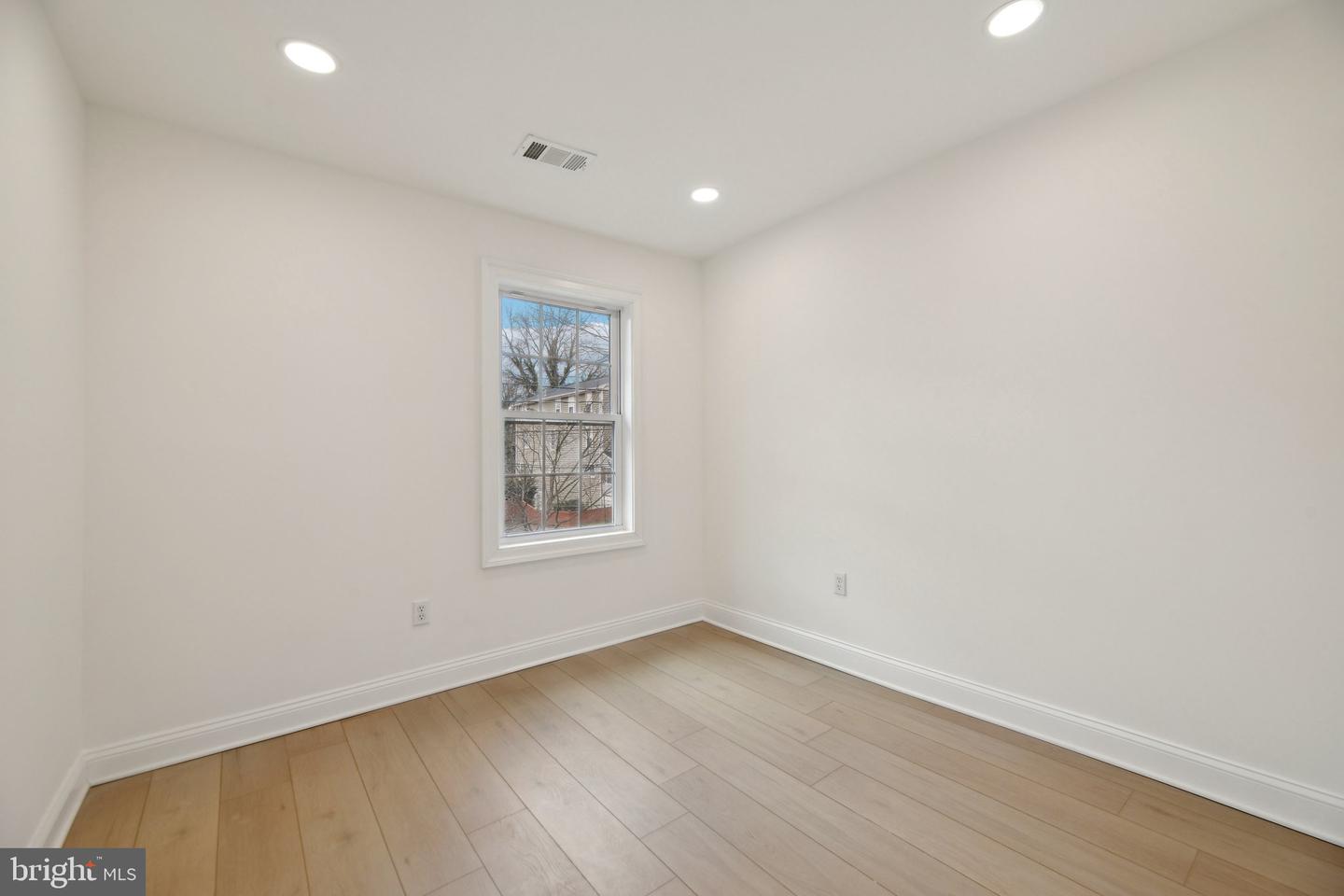 1414 KEARNY ST NE, WASHINGTON, District Of Columbia 20017, 4 Bedrooms Bedrooms, ,3 BathroomsBathrooms,Residential,For sale,1414 KEARNY ST NE,DCDC2194724 MLS # DCDC2194724