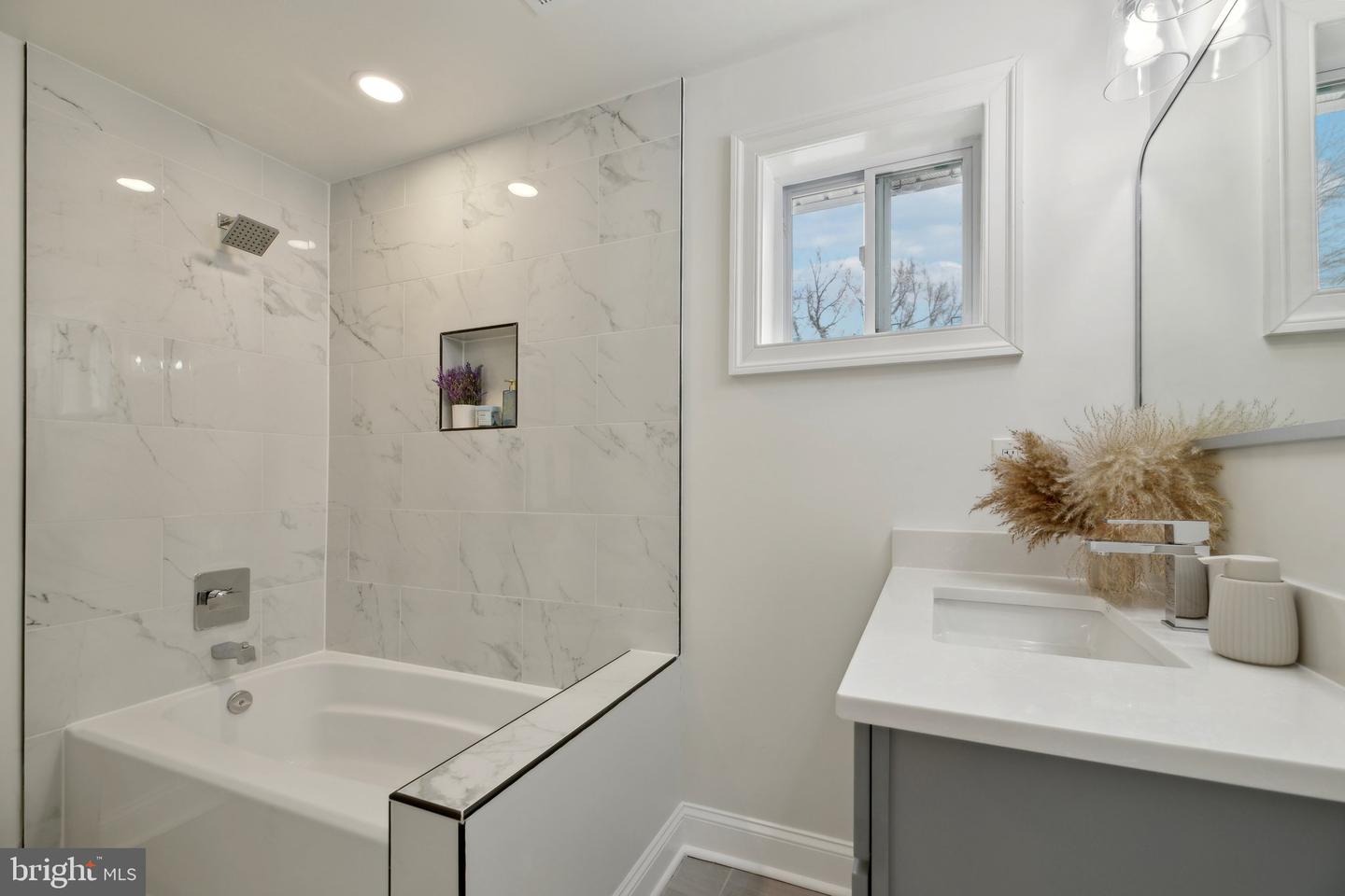 1414 KEARNY ST NE, WASHINGTON, District Of Columbia 20017, 4 Bedrooms Bedrooms, ,3 BathroomsBathrooms,Residential,For sale,1414 KEARNY ST NE,DCDC2194724 MLS # DCDC2194724